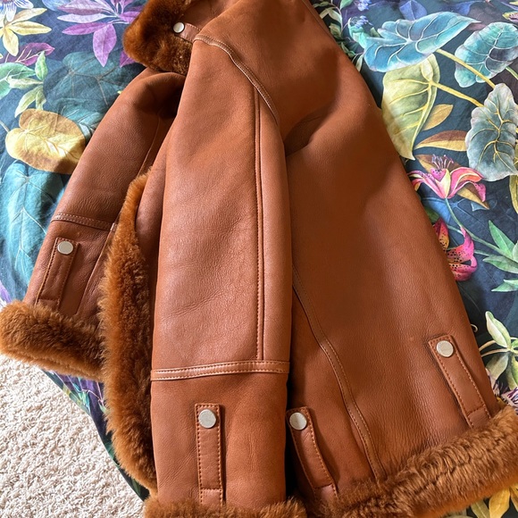 The Arrivals MOYA shearling jacket - excellent condition - Picture 13 of 16